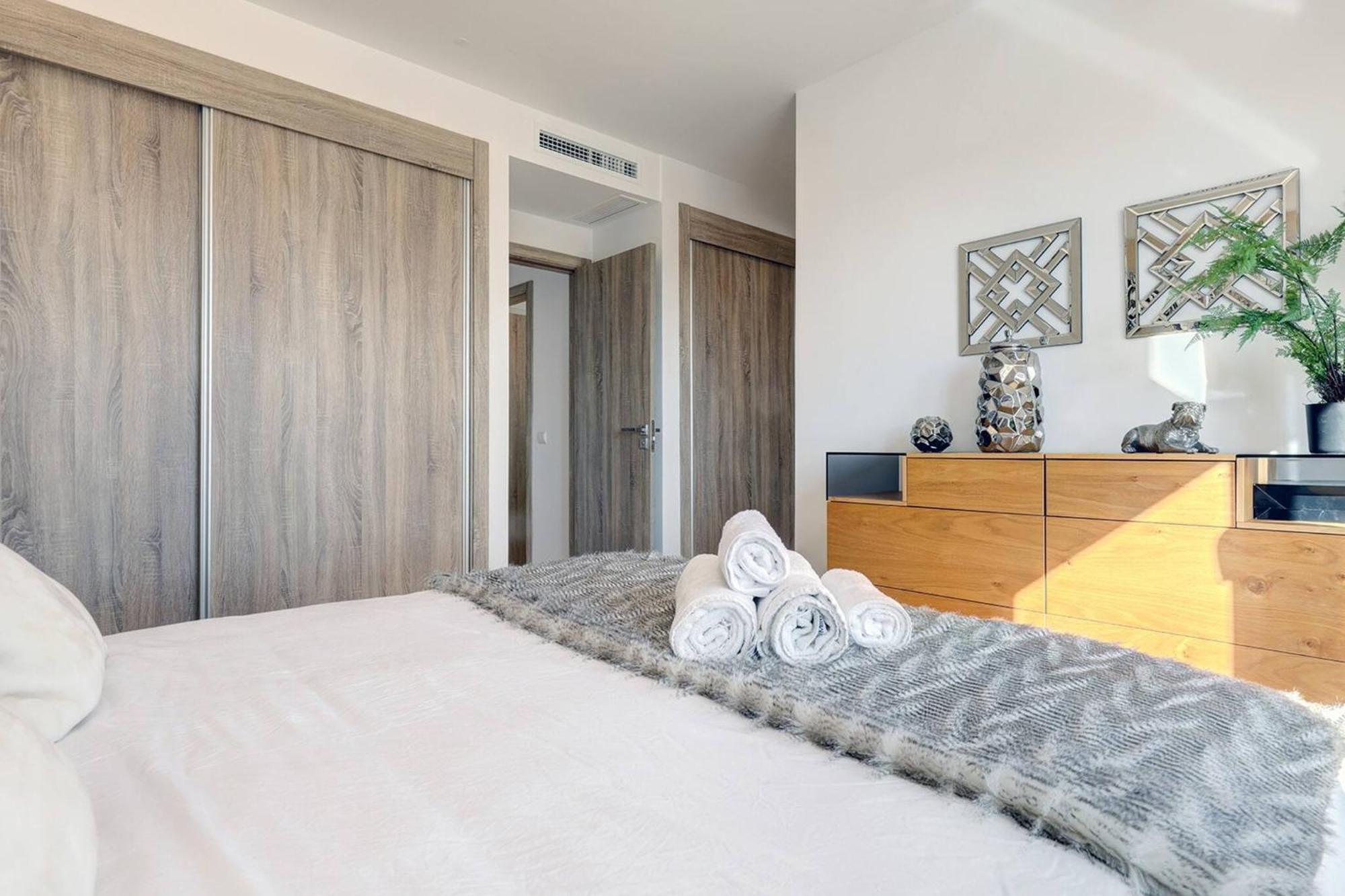 Vakantiehuis 007 Modern 3 Bed Frontline Golf Townhouse In La Cala Golf With Mountain Views Málaga