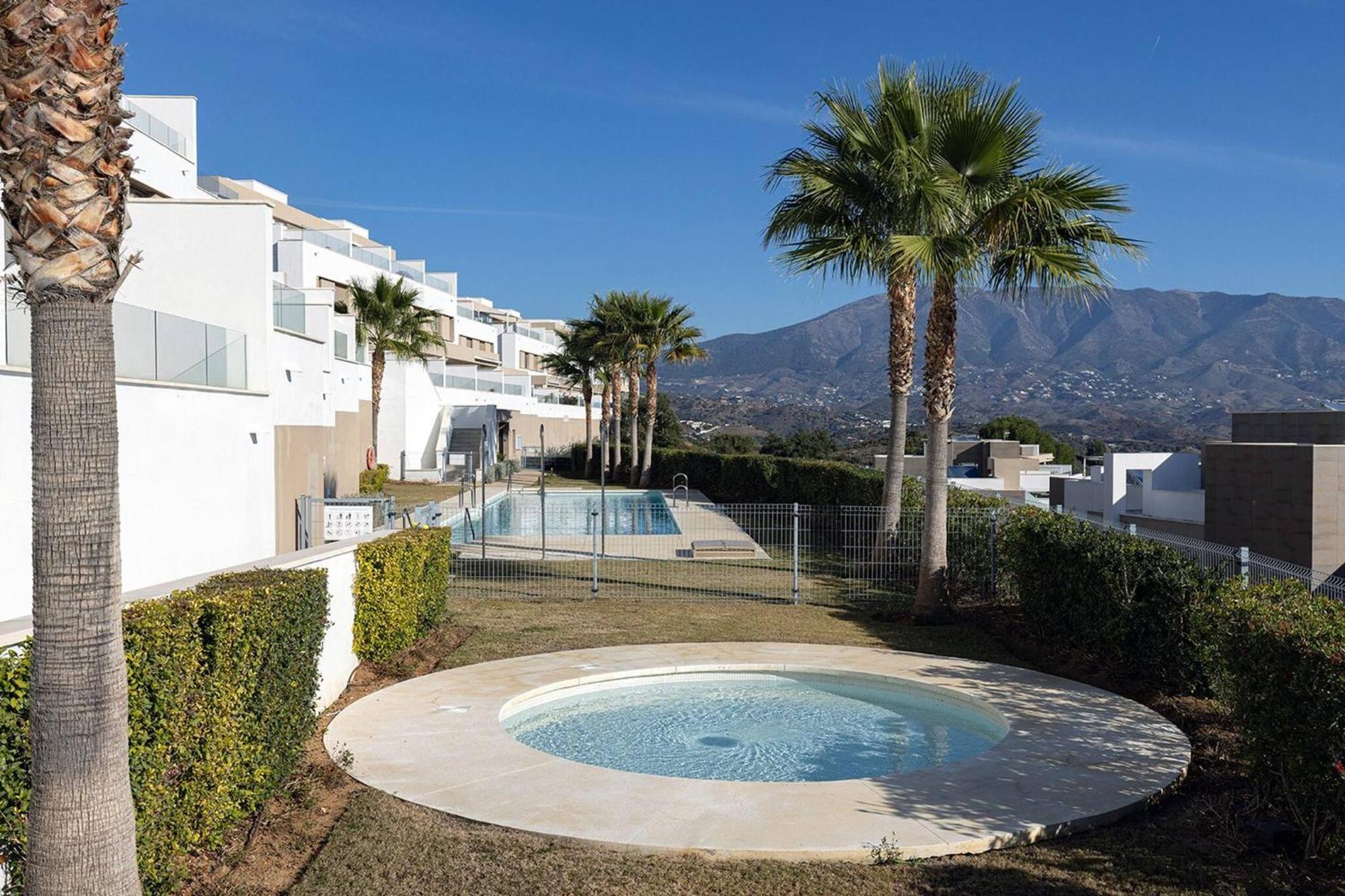 Ferienhaus 007 Modern 3 Bed Frontline Golf Townhouse In La Cala Golf With Mountain Views *